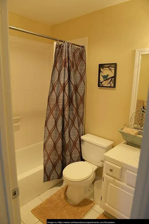 Northwood Luxury Apartments - Photo 35 of 68